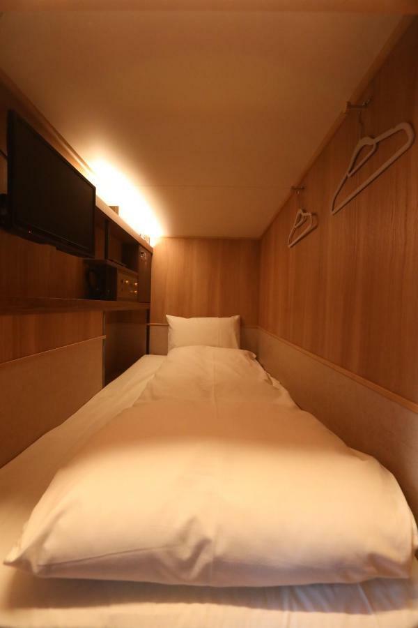 Cabin Inn Kyoto Sanjo Kawaramachi Eksteriør billede